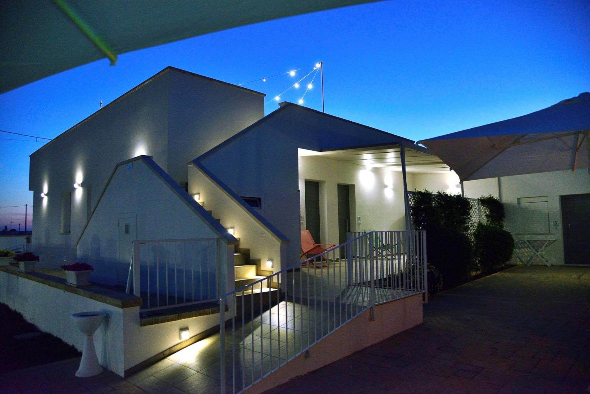 B&B Domus Terra Mare Torre San Giovanni Ugento Exterior photo